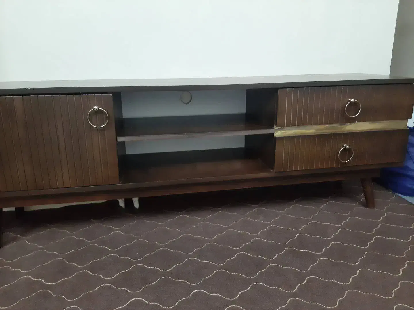 میز تلویزیون ۱۶۰ سانت|میز تلویزیون|تهران, مجیدآباد|دیوار