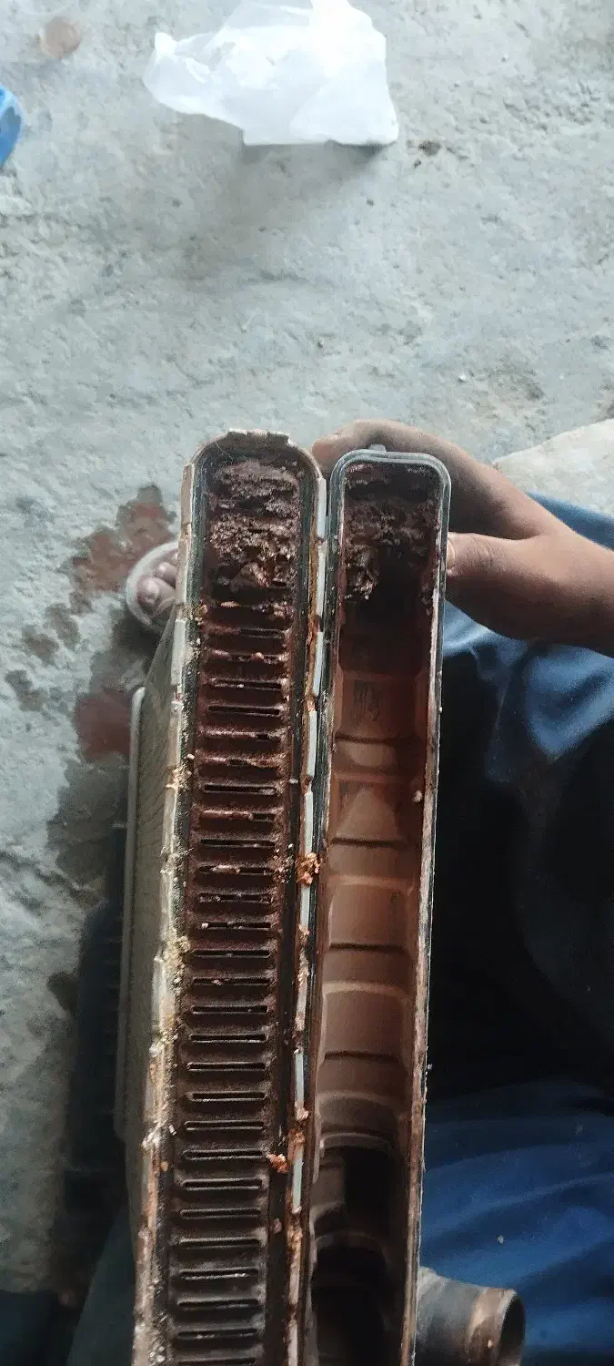 رادیات ساز سرویس کامل بخاری بدون بازبست طالقانی 10|خدمات موتور و ماشین|سراوان, |دیوار