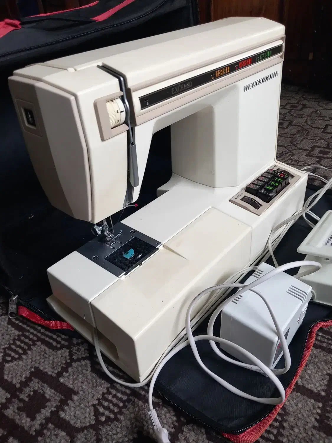 چرخ خیاطی نو مدل ۶۲۷ ژاپن|چرخ خیاطی و ریسندگی|علیآباد کتول, |دیوار