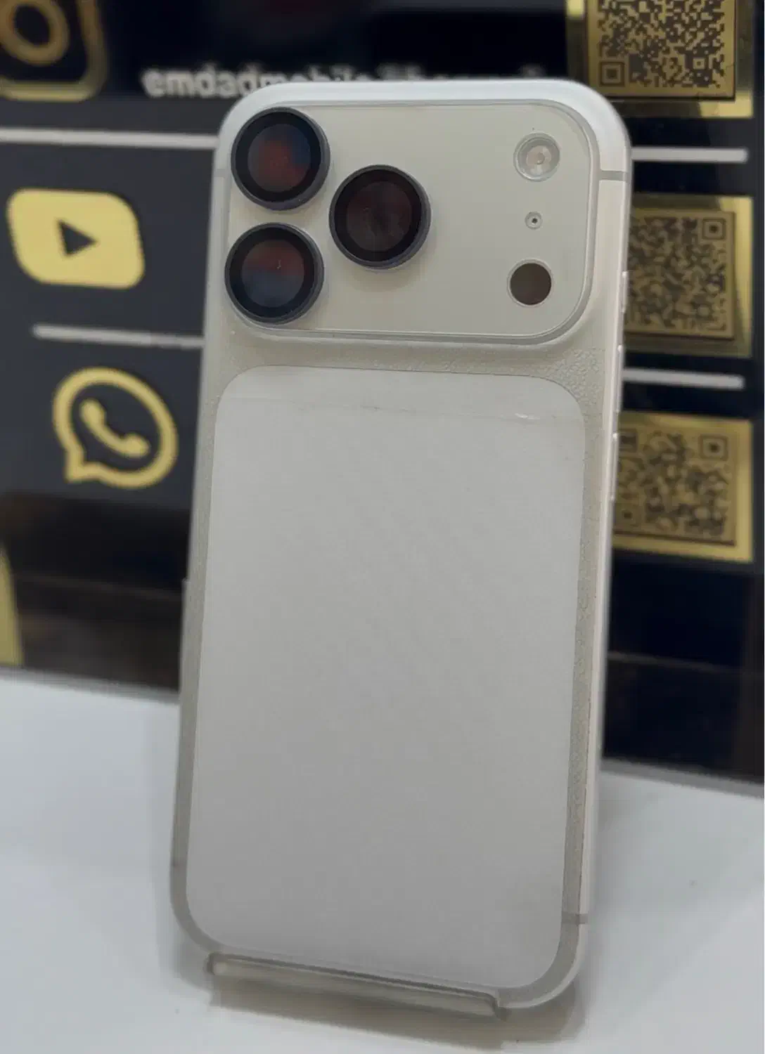 ۱۷ پرو ۲۵۶ گیگ|موبایل|خورموج, |دیوار