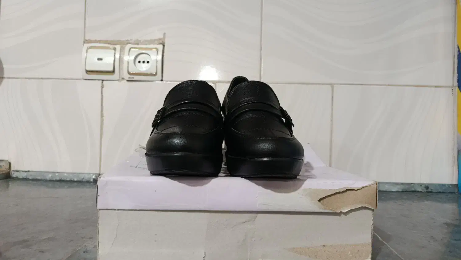 ....|کیف، کفش، کمربند|کوهدشت, |دیوار