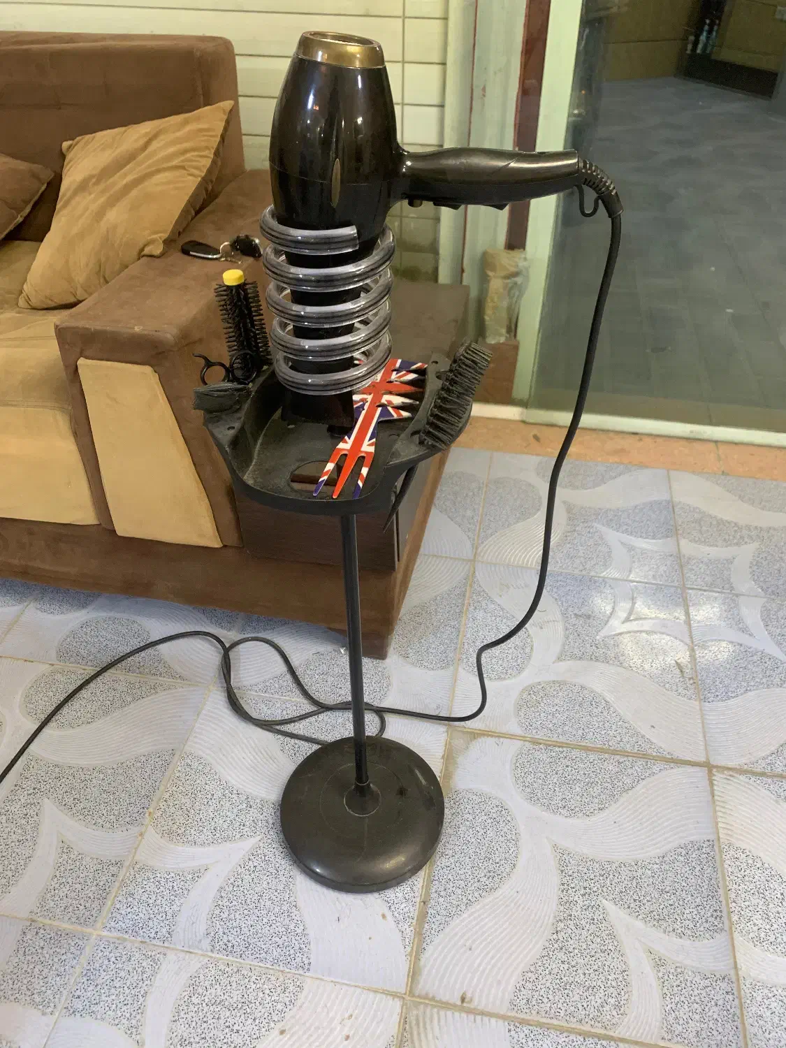 وسایل ارایشگاه|آرایشگاه و سالنهای زیبایی|سمنان, |دیوار