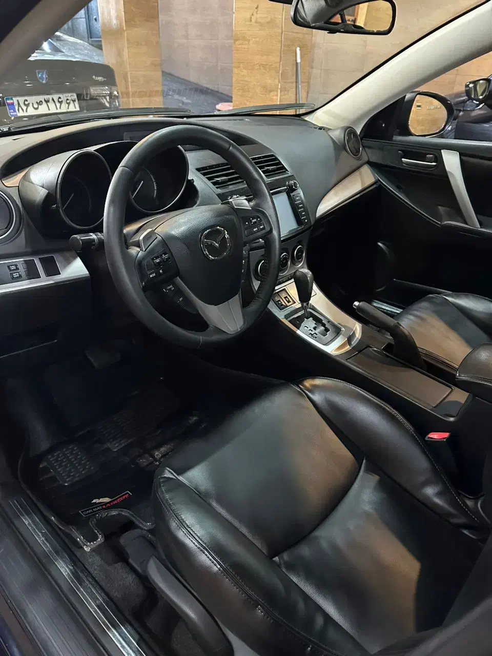 مزدا نیو ۳|خودرو سواری و وانت|شیراز, باغ تخت|دیوار