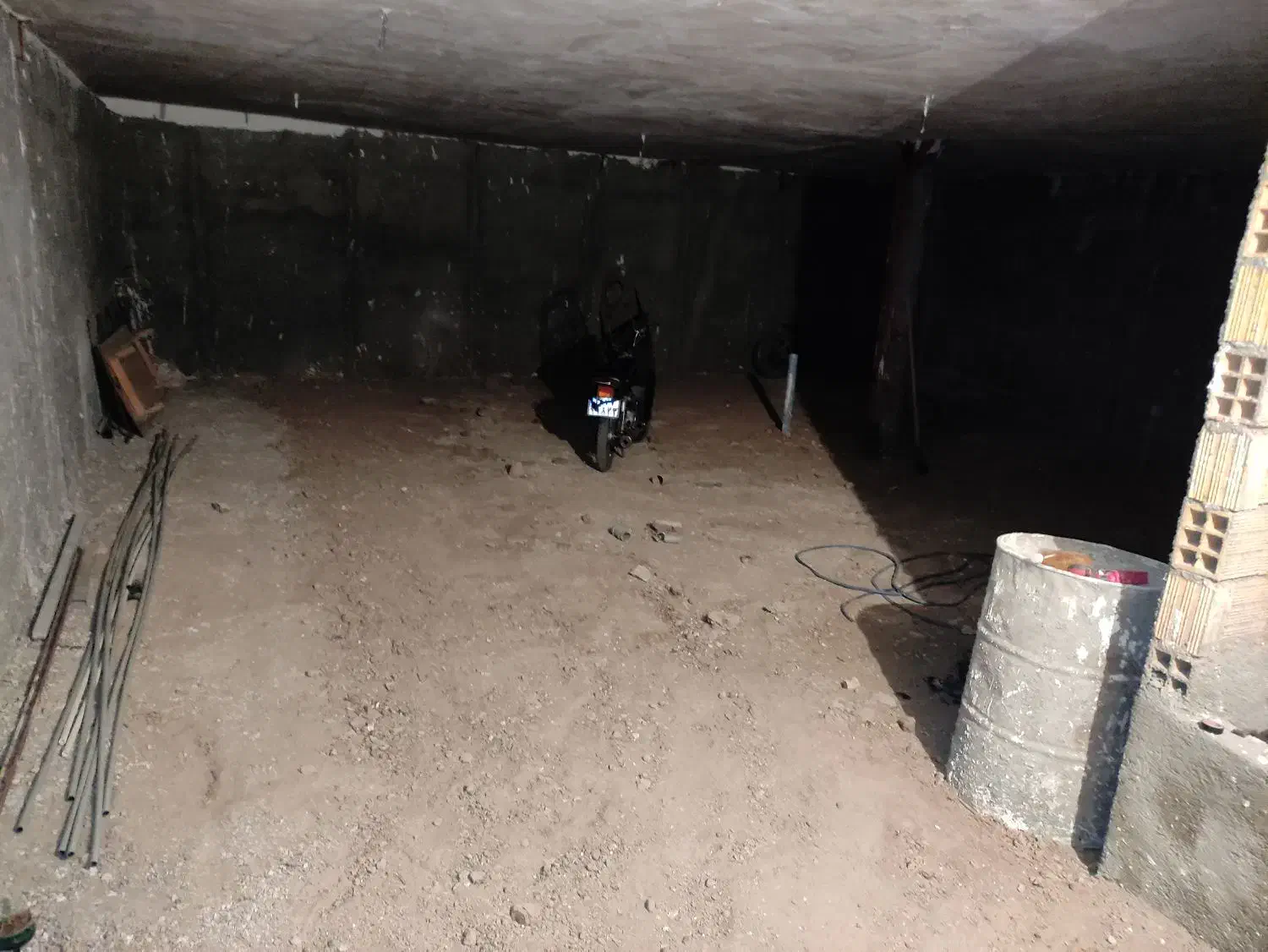 رهن اجاره پارکینگ بزرگ|اجارهٔ آپارتمان|نورآباد, |دیوار