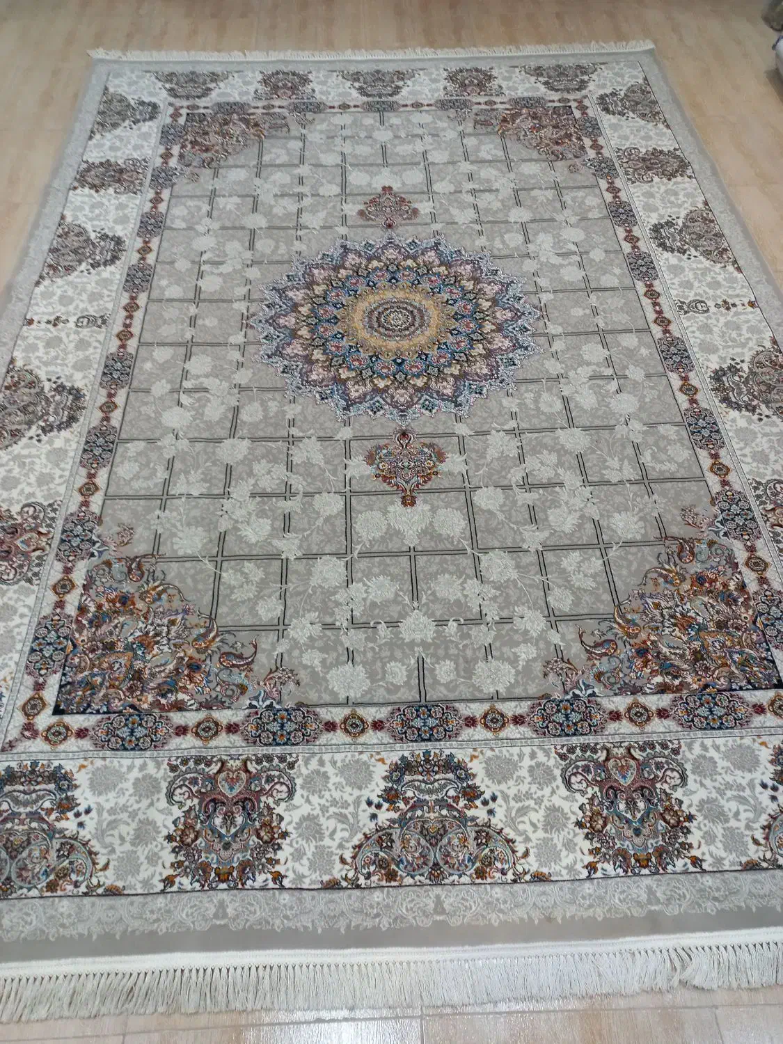 جفت۹متری۷۰۰شانه طوسی|فرش|برخوار, |دیوار