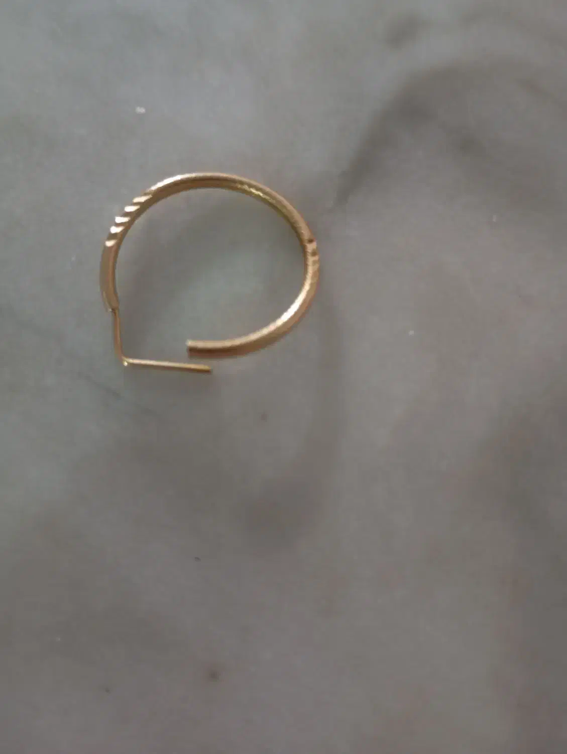 لنگه گوشواره گمشده|جواهرات|دورود, |دیوار