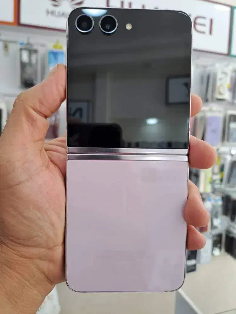 فروش گوسی سامسونگ zflip5|موبایل|بستک, |دیوار