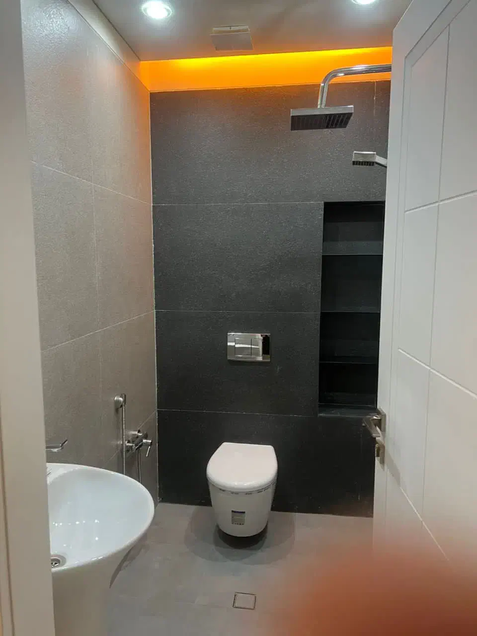 ۱۱۹ متر ۲ خواب تک واحدی سهروردی شمالی آپادانا