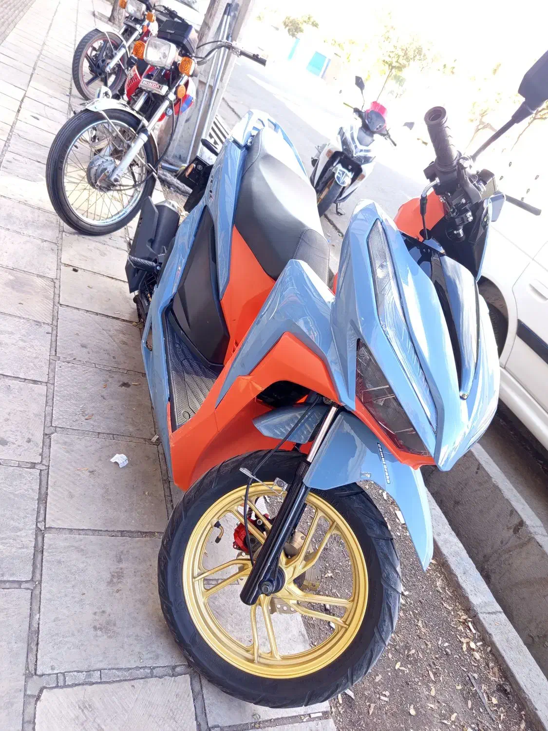 موتور کلیک مدل 1401|موتورسیکلت|زنجان, |دیوار