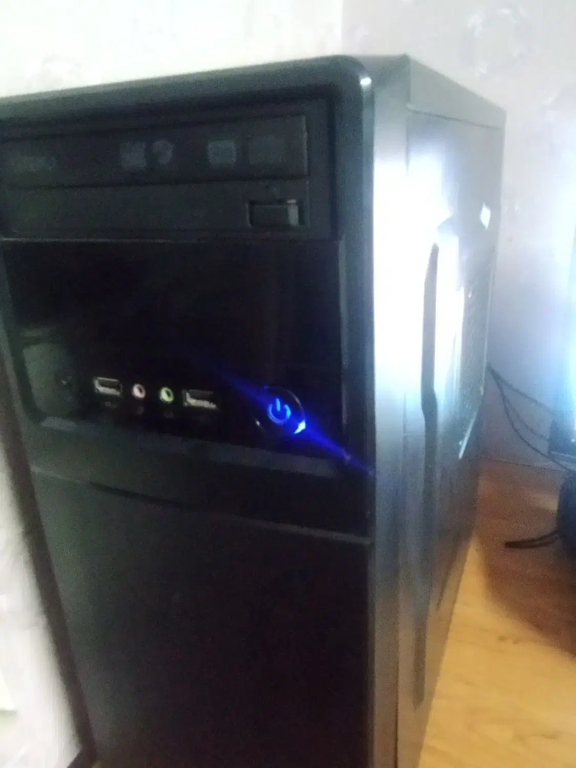 کامپیوتر|رایانه رومیزی|مشهد, گلشور|دیوار