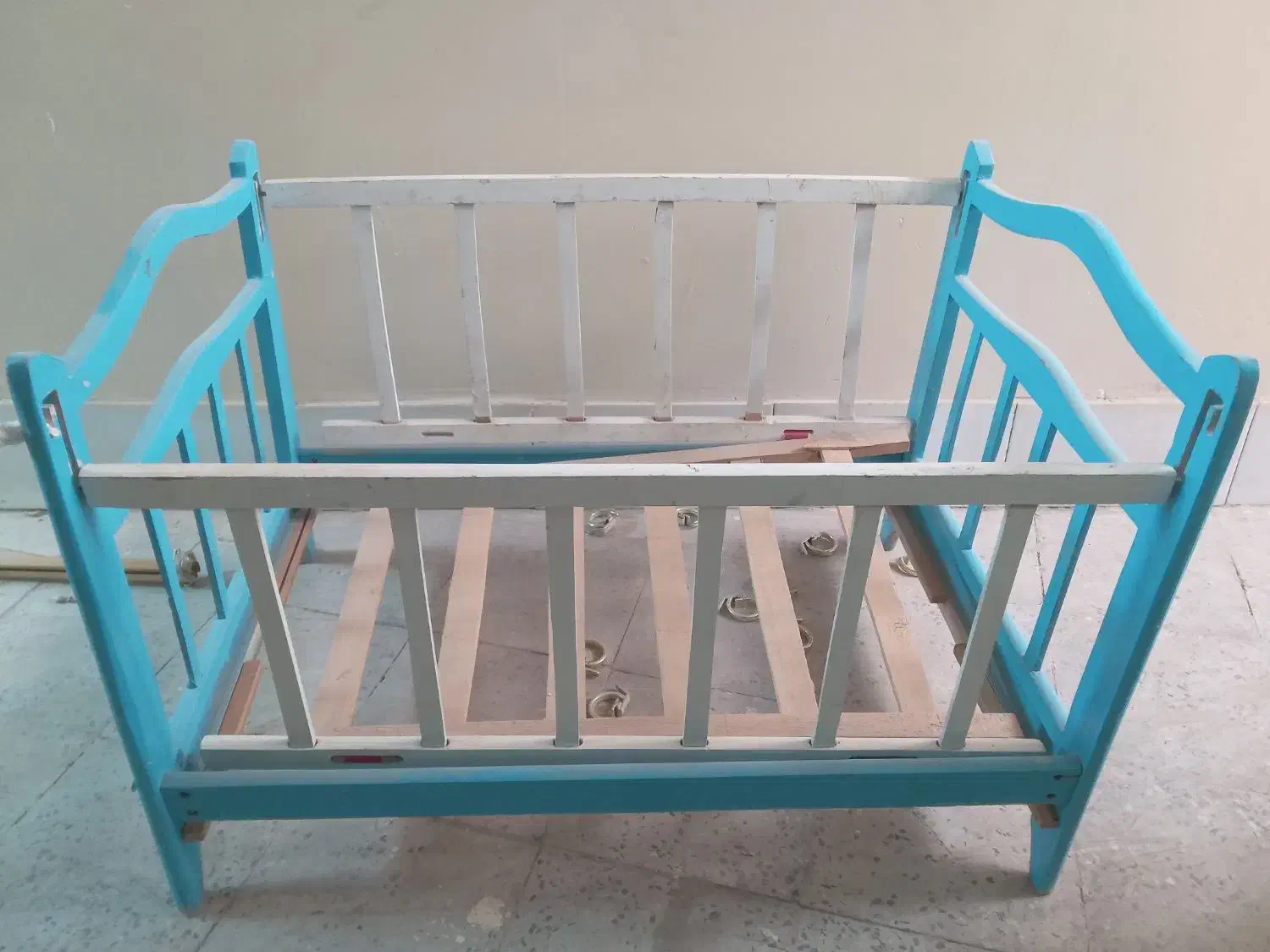 فروش بخاری ، صندلی، دوغ‌زن، گهواره کودک|بخاری، هیتر، شومینه|ایذه, |دیوار