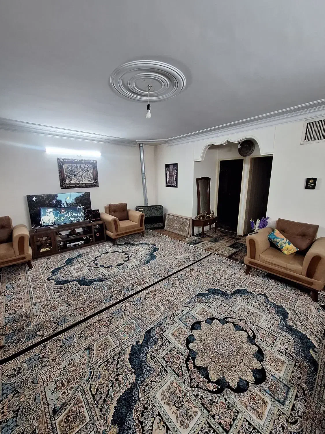 تکواحدی جنوبی پارکینگ اصلی حوالی خ۲۳|اجارهٔ آپارتمان|تهران, افسریه شمالی|دیوار