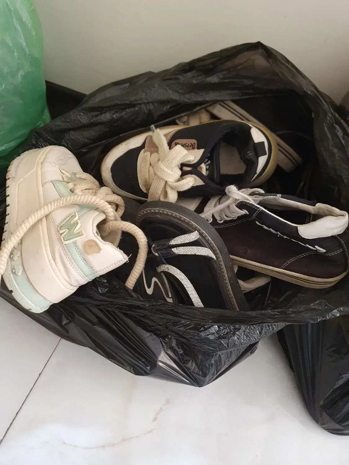 پیراهن و کت مخمل و کتونی و بوت|لباس|تهران, وحیدیه|دیوار