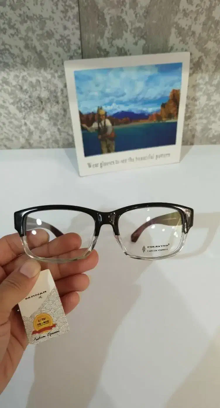 حراج فریم عینک طبی کیفیت درجه یک|زیورآلات و اکسسوری|یزد, |دیوار