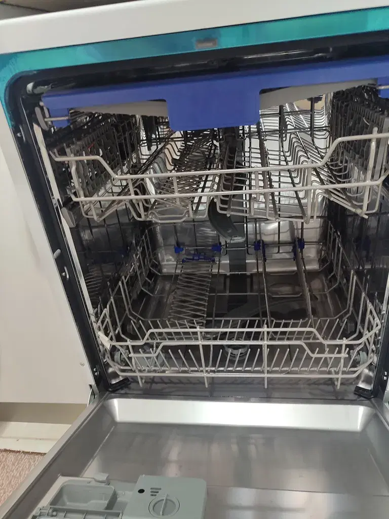 ماشین ظرفشویی|ماشین ظرفشویی|تهران, تهرانسر شرقی|دیوار
