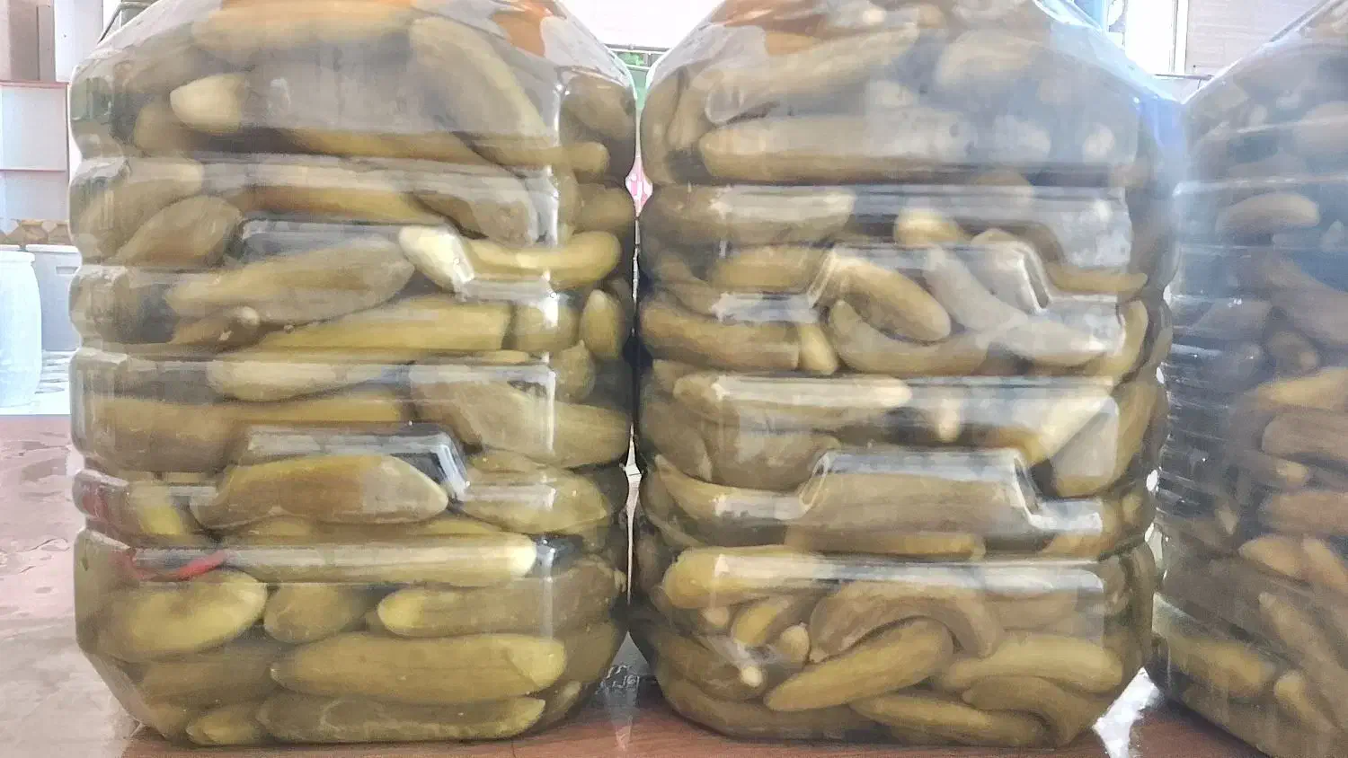 خیارشور حلب ،دبه،پت|خوردنی و آشامیدنی|شیراز, محراب|دیوار