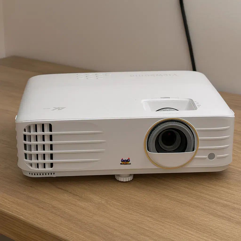 ویدئو پروژکتور ویوسونیک مدل px748 4k|تلویزیون و پروژکتور|اصفهان, کوی ولی عصر|دیوار