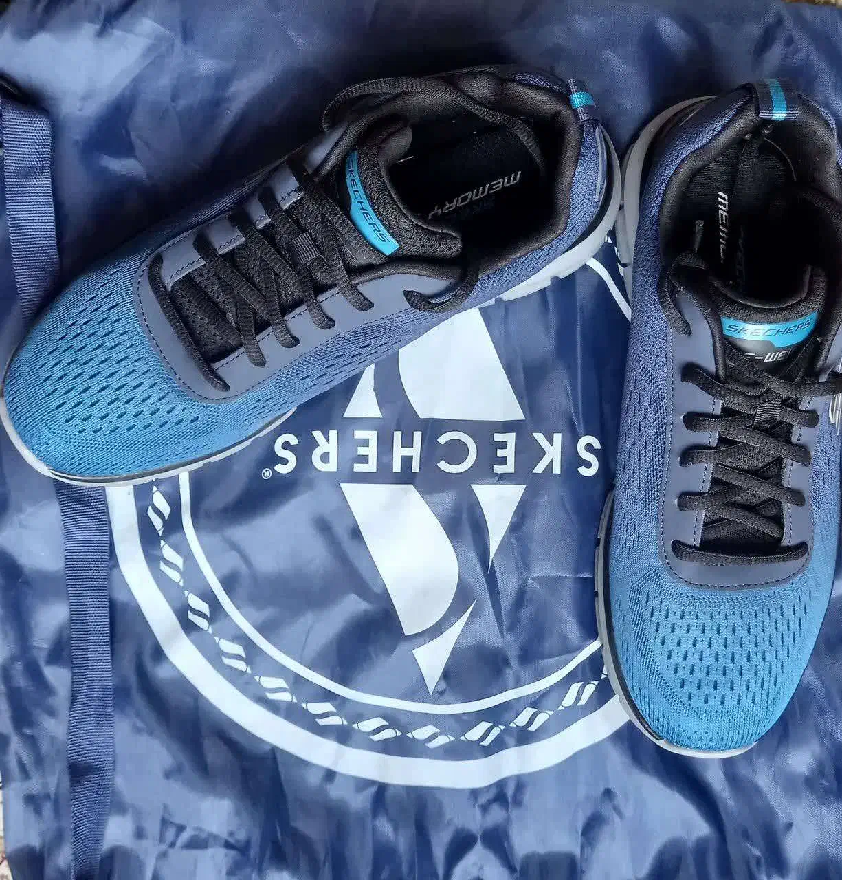 فروش کتانی اسکیچرز اصل|کیف، کفش، کمربند|آستانه اشرفیه, |دیوار