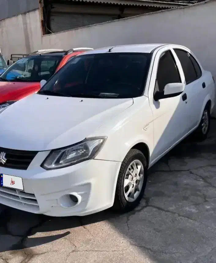 ساینا مدل۱۳۹۷|خودرو سواری و وانت|رشت, پیرکلاچای|دیوار