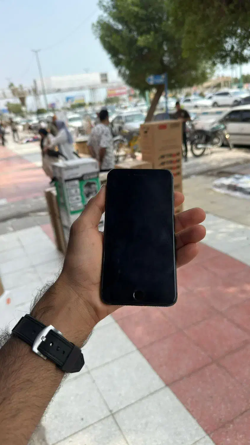 ایفون 7 پلاس 128|موبایل|بندرعباس, |دیوار