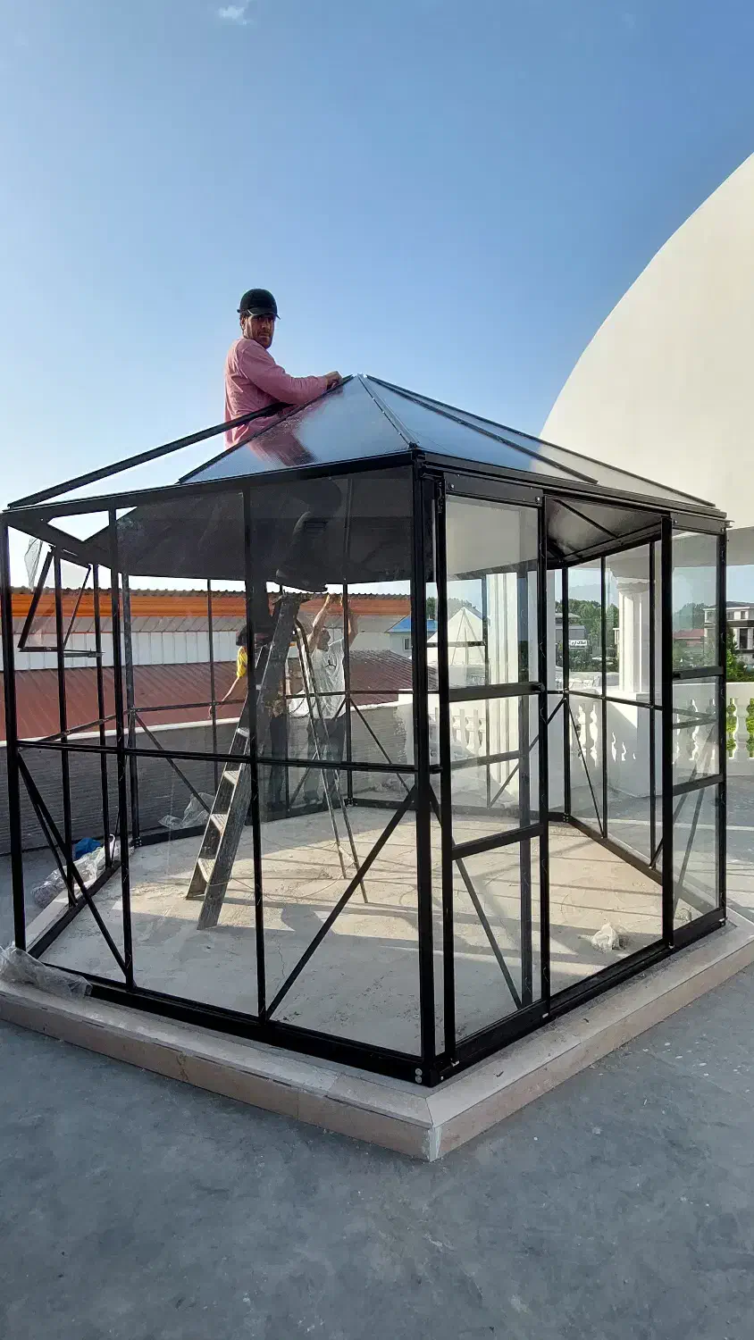 استخدام نصاب درب و پنجره و سازه های آلومینیومی|استخدام معماری، عمران و ساختمانی|تهران, شهرک شریفی|دیوار