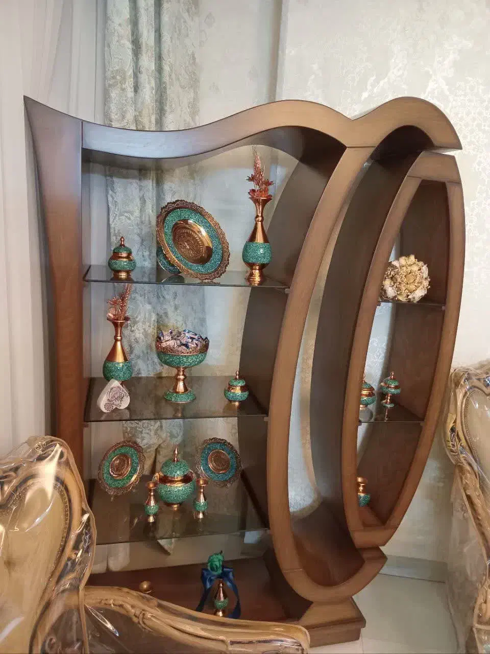 ویترین چوبی دست ساز|بوفه، ویترین، کنسول|اصفهان, دهنو|دیوار