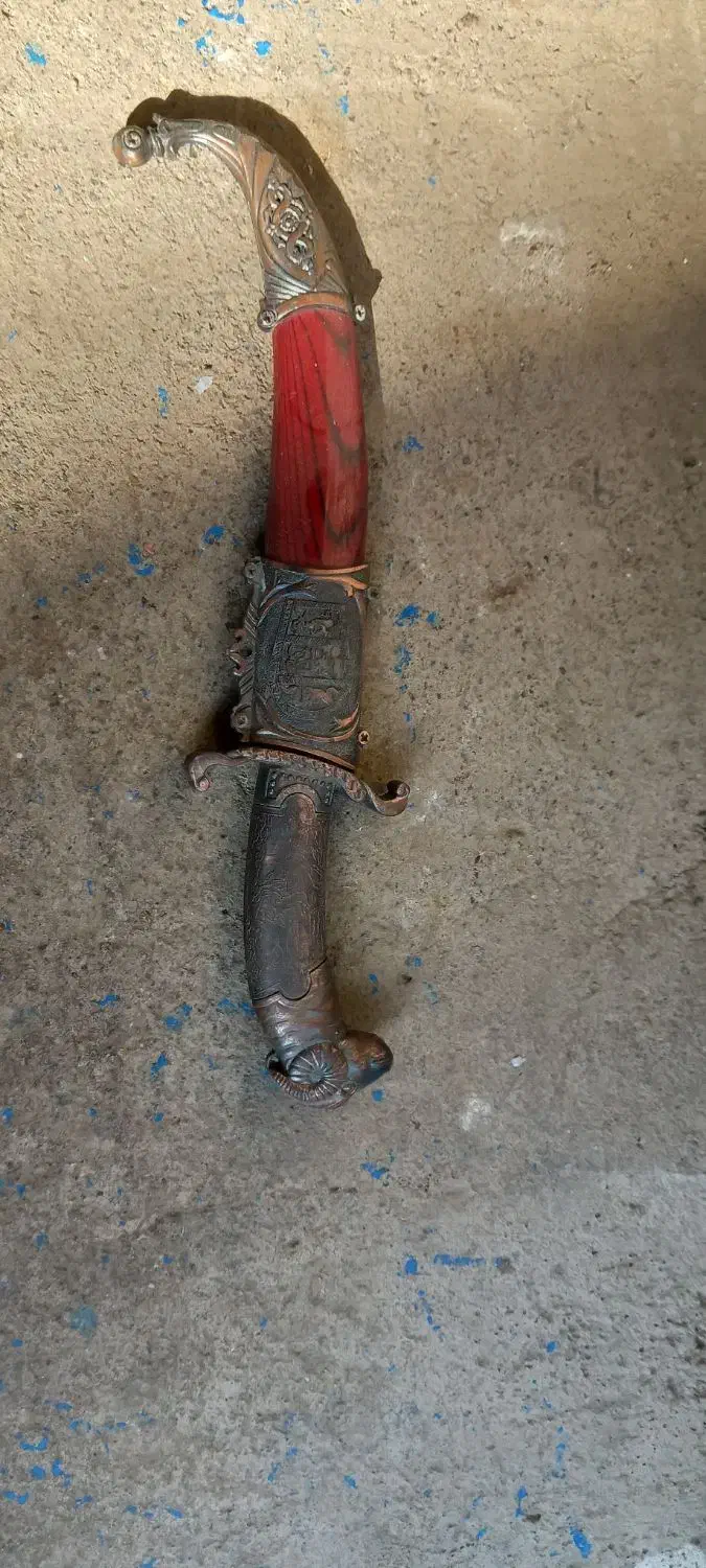 خنجرنادرشاه|کلکسیون اشیاء عتیقه|آزادشهر, |دیوار