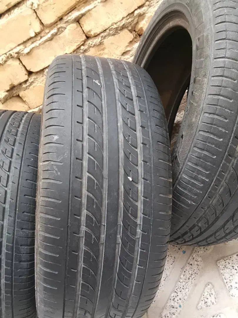 تایر ماشین|قطعات یدکی و لوازم جانبی|نجفآباد, یزدانشهر|دیوار