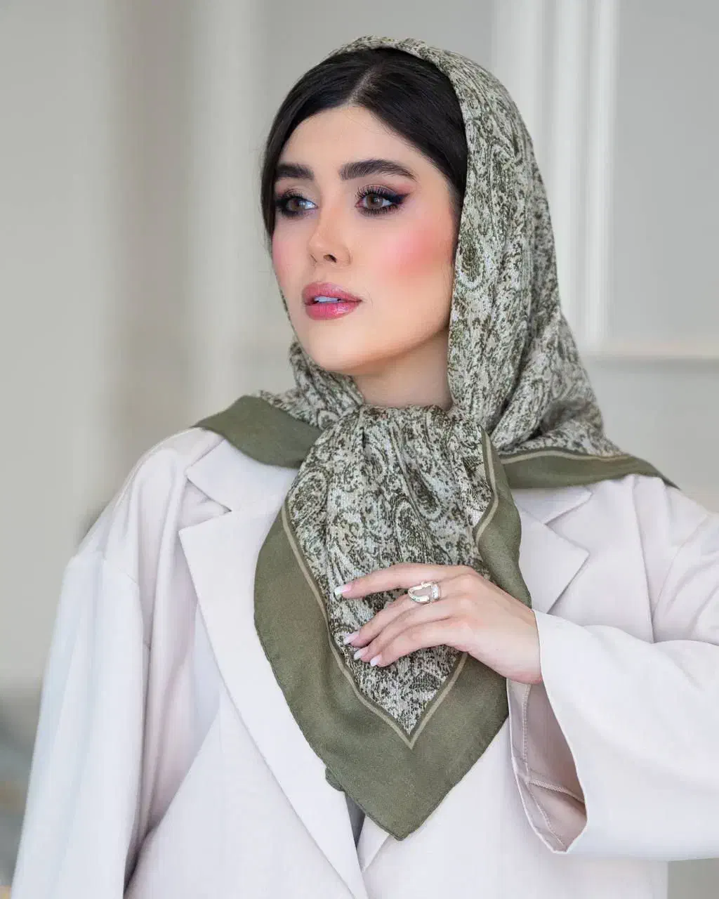 روسری پاییزه|لباس|زرند, |دیوار