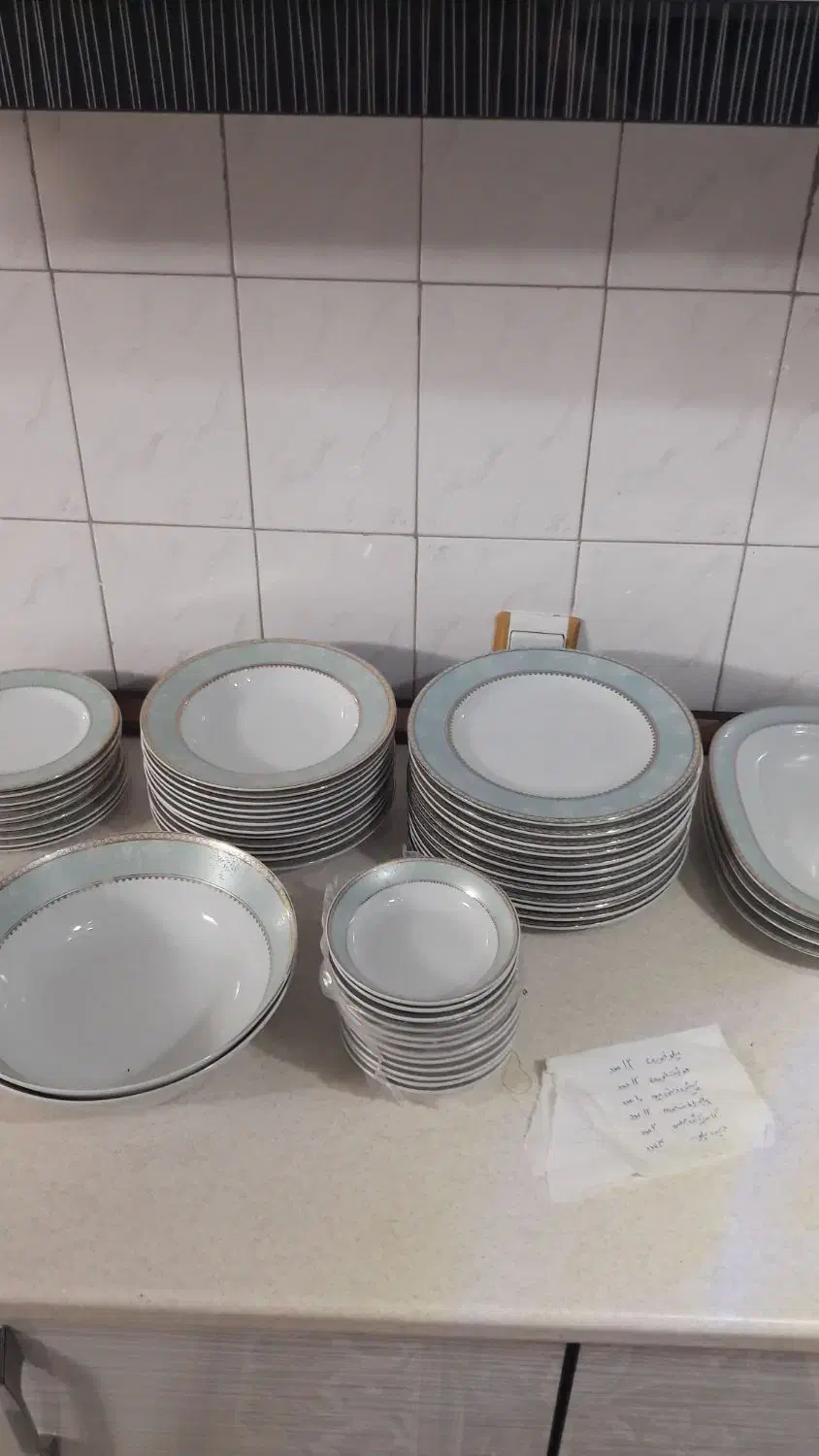 حرااج لوازم منزل همه چیز وسایل دیکه هم موجود است|حراج|تهران, افسریه شمالی|دیوار