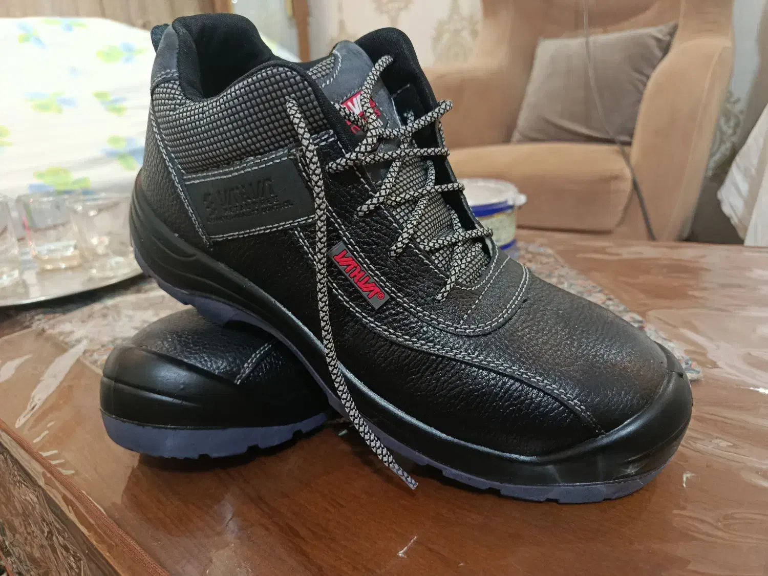 کفش ایمنی|کیف، کفش، کمربند|خمینی‌شهر, |دیوار