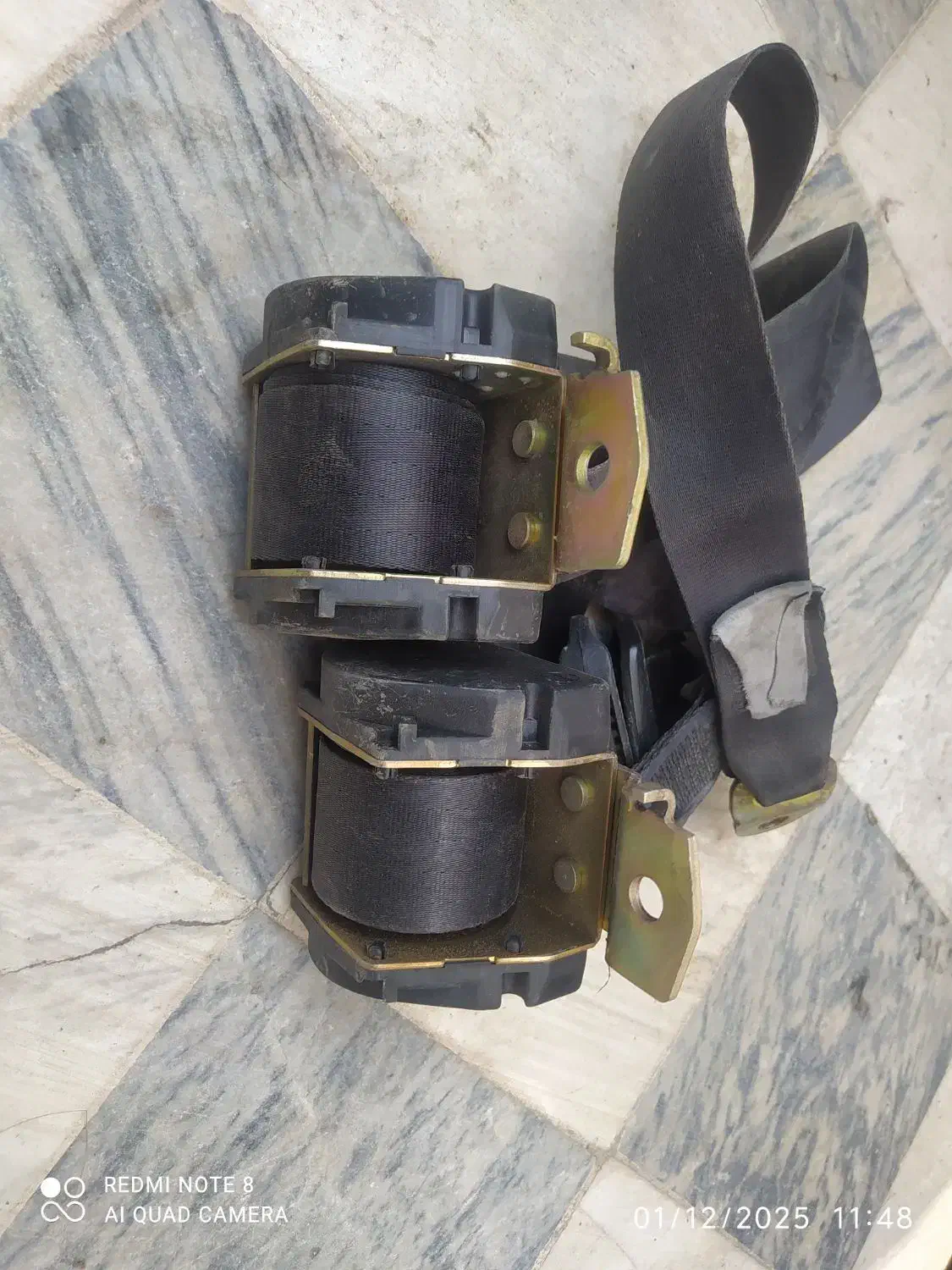 صندلی پژو 405 دست کامل و کمر بند ایمنی|قطعات یدکی و لوازم جانبی|قم, نیروگاه|دیوار