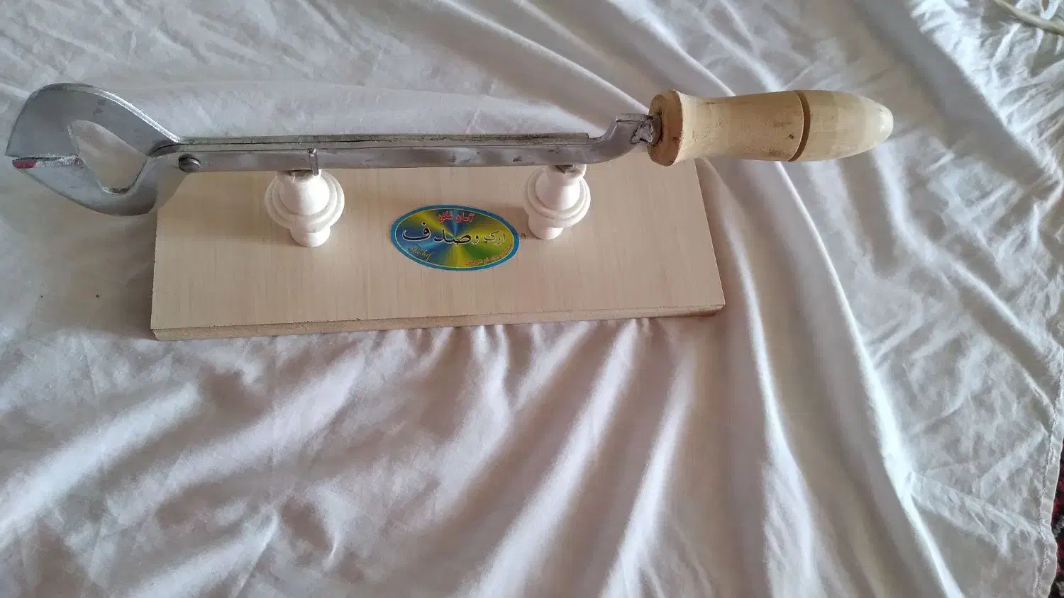 قالب ژله ۸۰ سینی ۱۰۰|آب‌چکان و نظم‌دهنده ظروف|مراغه, |دیوار