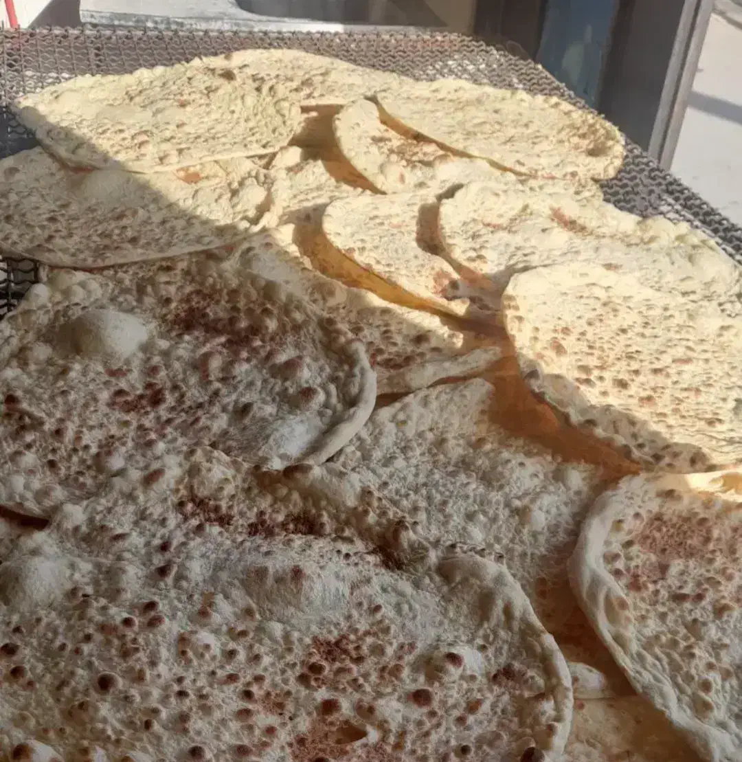 نان خانگی با آرد بومی|خوردنی و آشامیدنی|گندمان, |دیوار