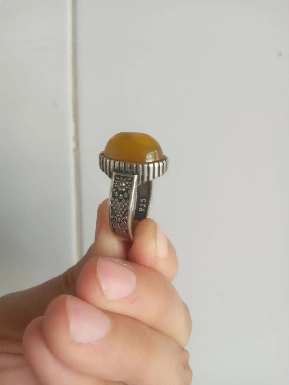 انگشتر. جنس  روکش نقره|جواهرات|الیگودرز, |دیوار