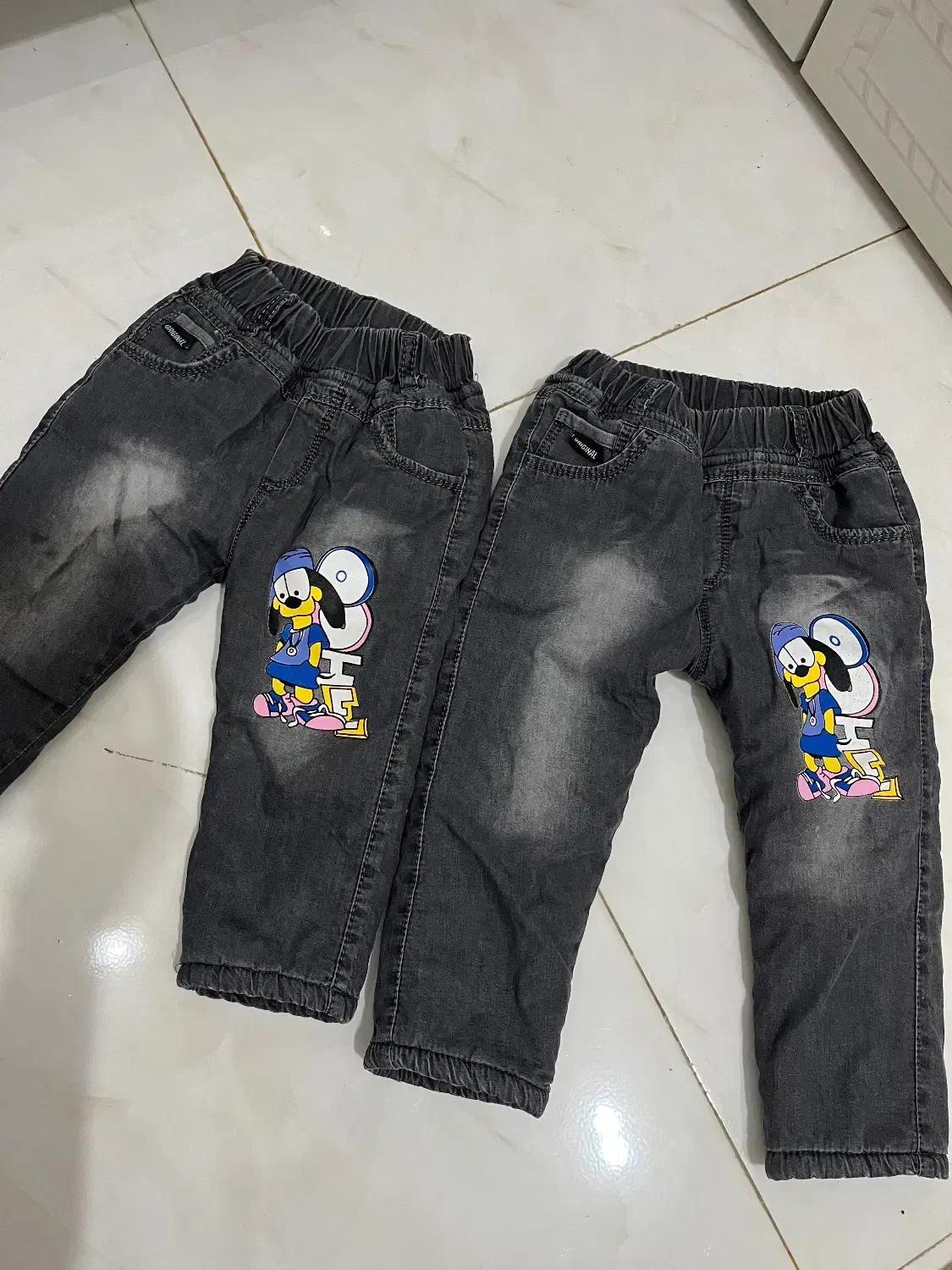 تعداد زیادی لباس بچگانه ۱-۲/۵ سال|کفش و لباس بچه|باقرشهر, |دیوار