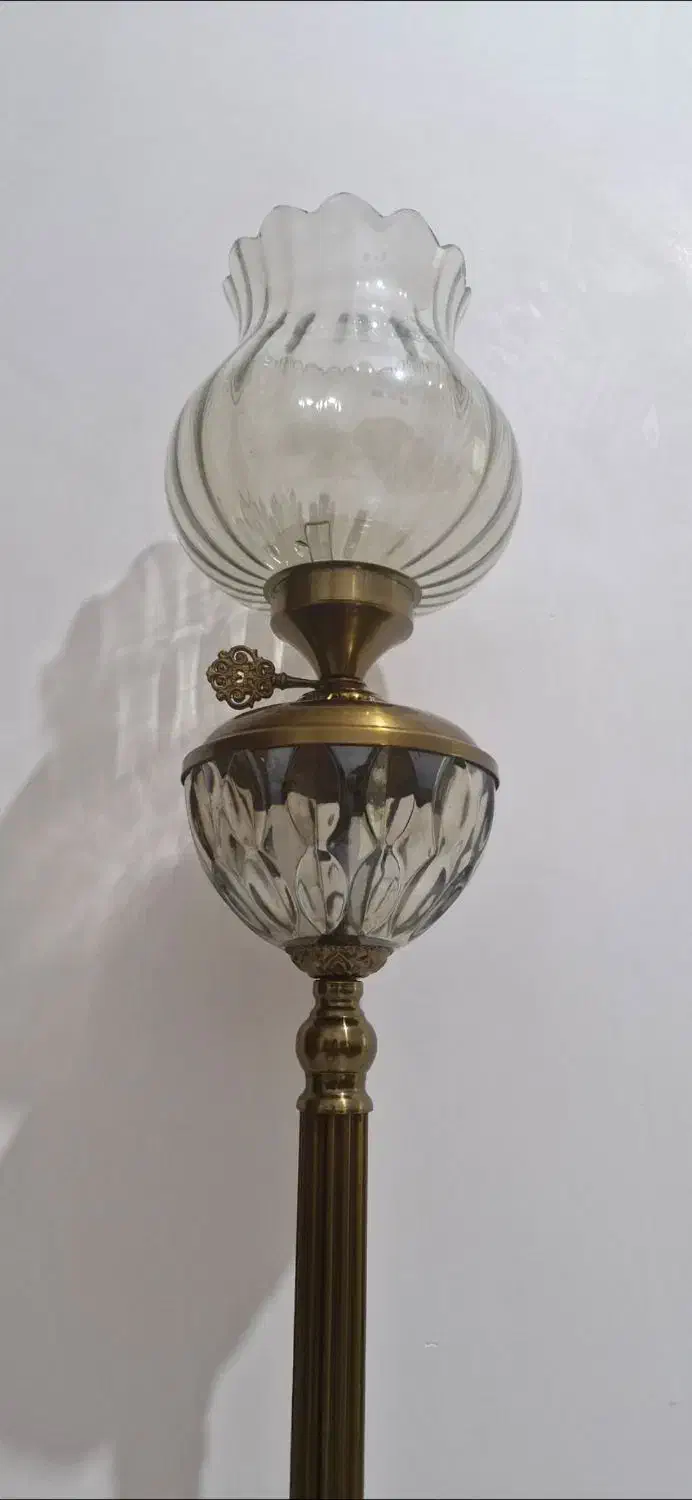 اباژور شیک نو ارتفاع یک متر و بیست|چراغ خواب و آباژور|بجنورد, |دیوار