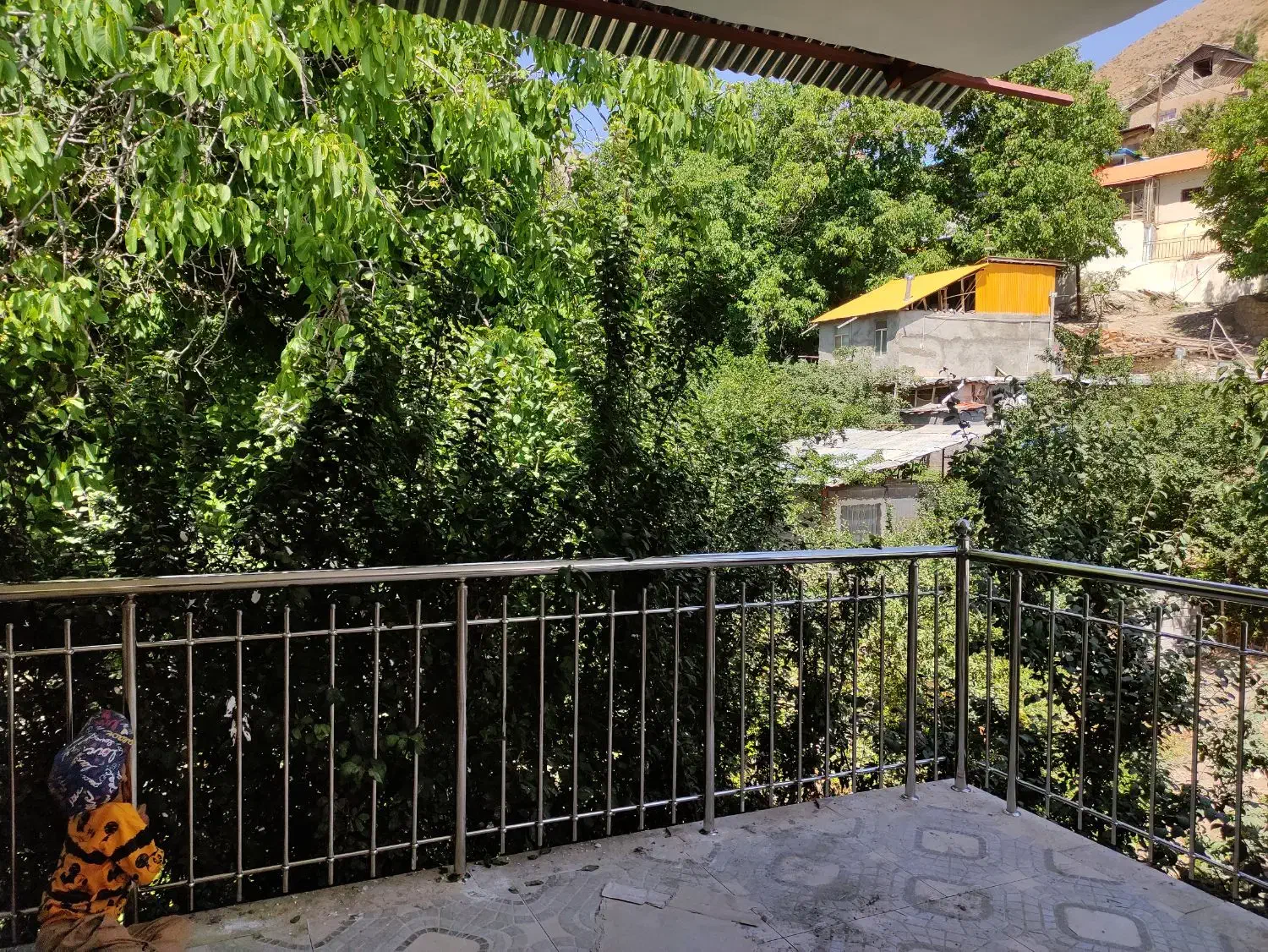 نصب نرده استیل آلومینیوم چوبی اقساطی|خدمات پیشه و مهارت|قزوین, |دیوار