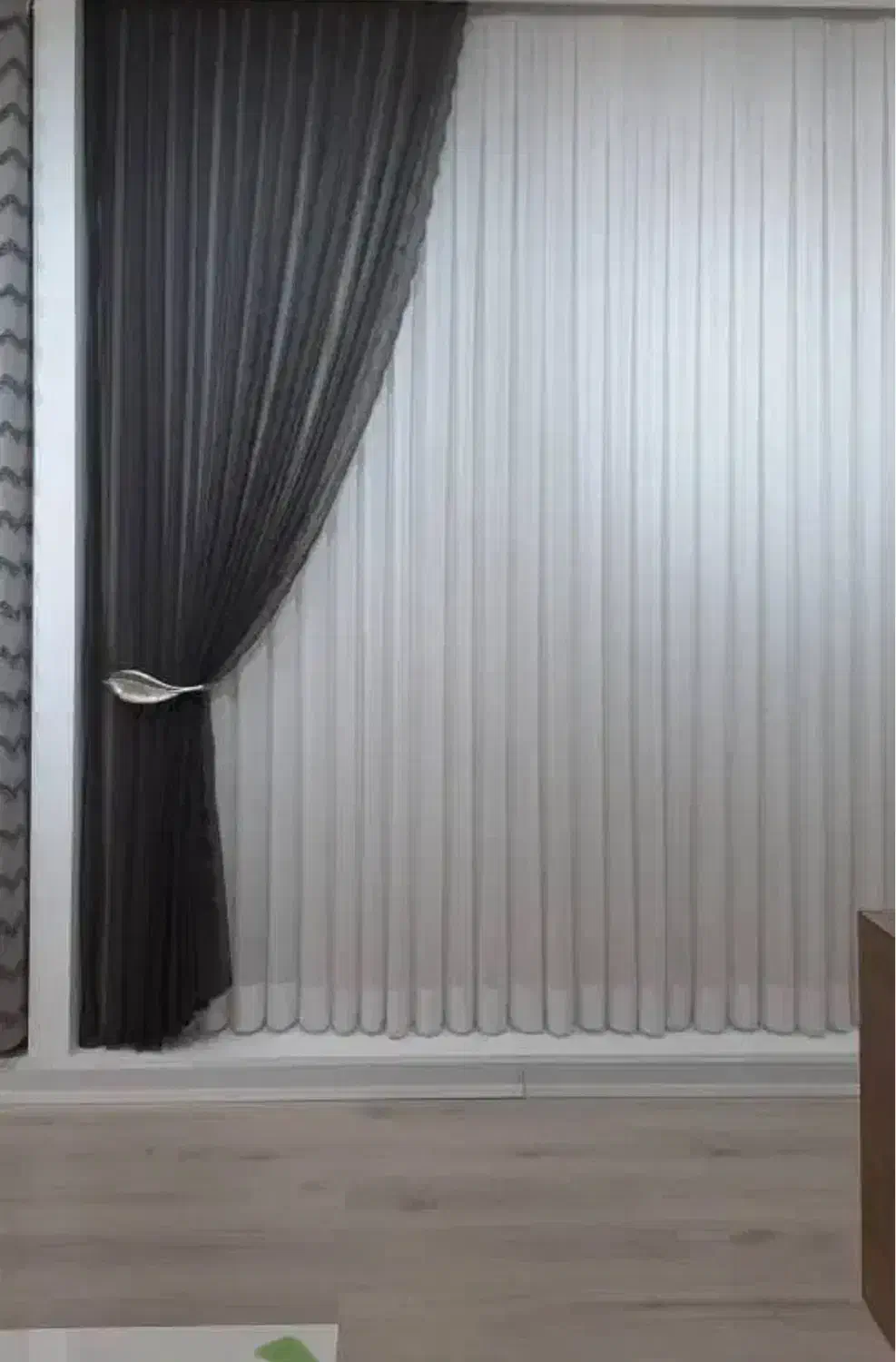 نصاب نصب پرده شستشو اتو کشی|خدمات پیشه و مهارت|بندرعباس, |دیوار