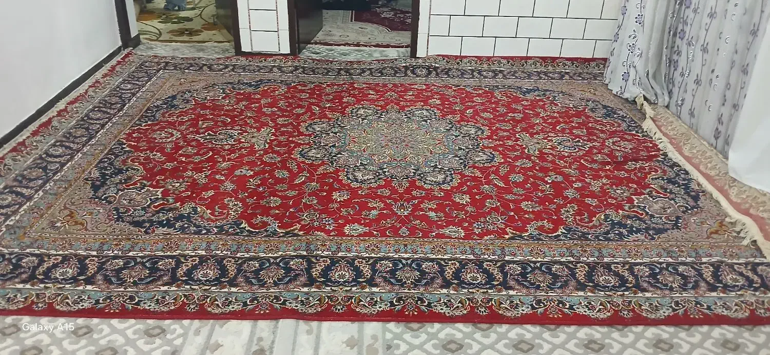 قالی ۳×۴بدون خرابی وزدگی|فرش|دزفول, |دیوار