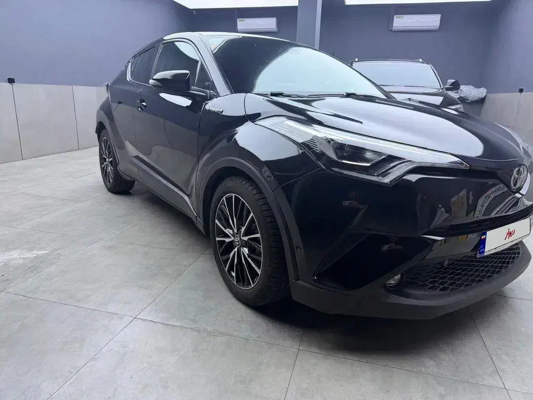 تویوتا Ch-r هیبرید|خودرو سواری و وانت|تهران, نیاوران|دیوار