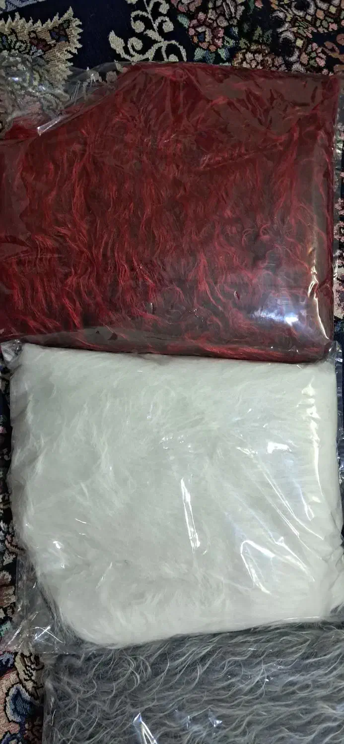 دستکش خزدار|لباس|قم, ولیعصر|دیوار