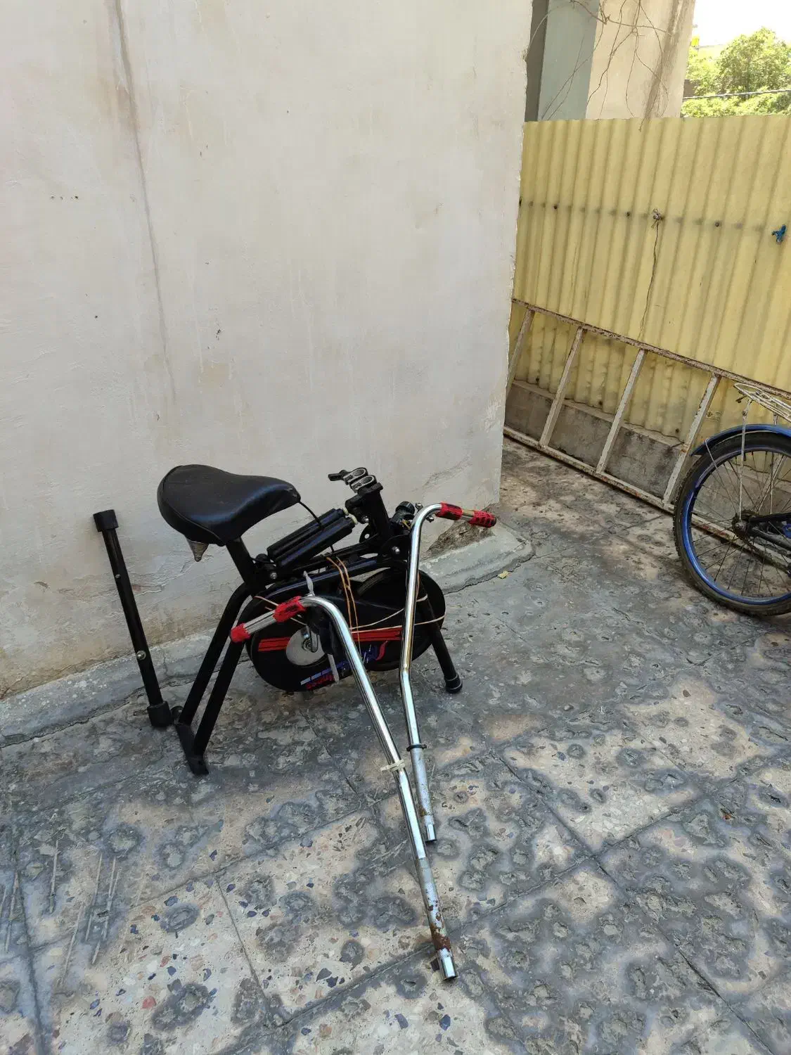 اسکی فضایی خانگی و دوچرخه ثابت|تجهیزات ورزشی|ری, سرتخت|دیوار