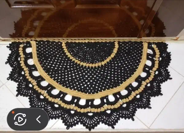 دستبافت پادری|پادری|قم, باغ شریفی|دیوار