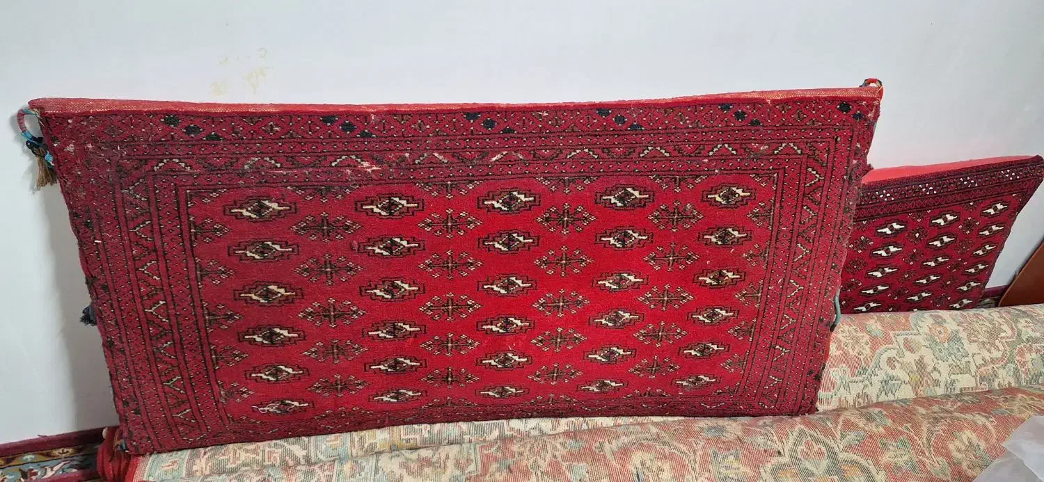 پشتی های قدیمی|پشتی|چاف و چمخاله, |دیوار