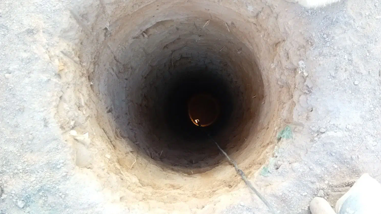 چاه کنی|خدمات پیشه و مهارت|خواف, |دیوار