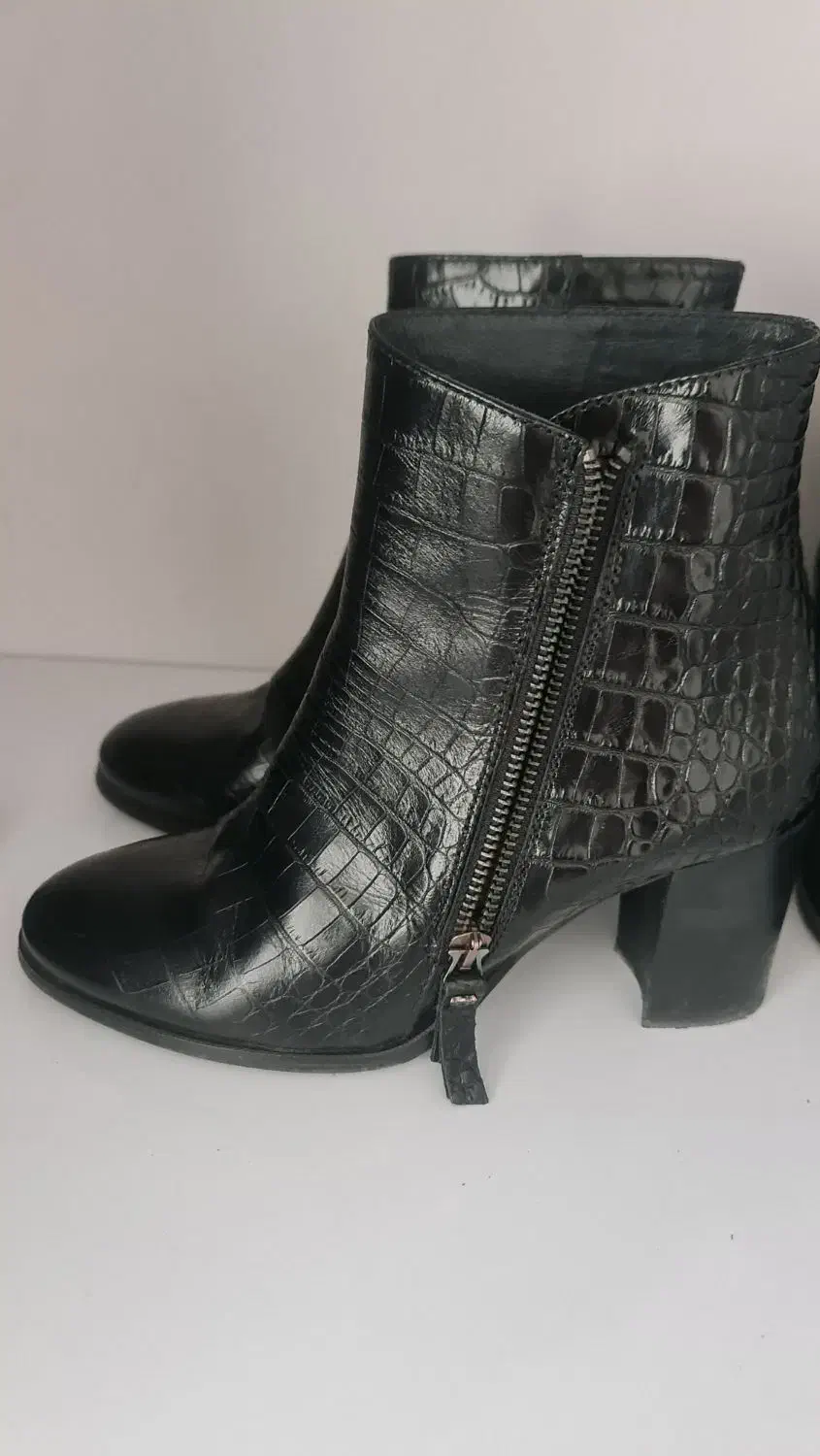 نیم بوت سایز ۳۸|کیف، کفش، کمربند|تهران, یاخجی آباد|دیوار