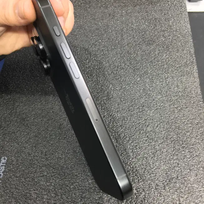 Iphone 16 Pro 256 Zaa|موبایل|رشت, سعدی (تختی)|دیوار