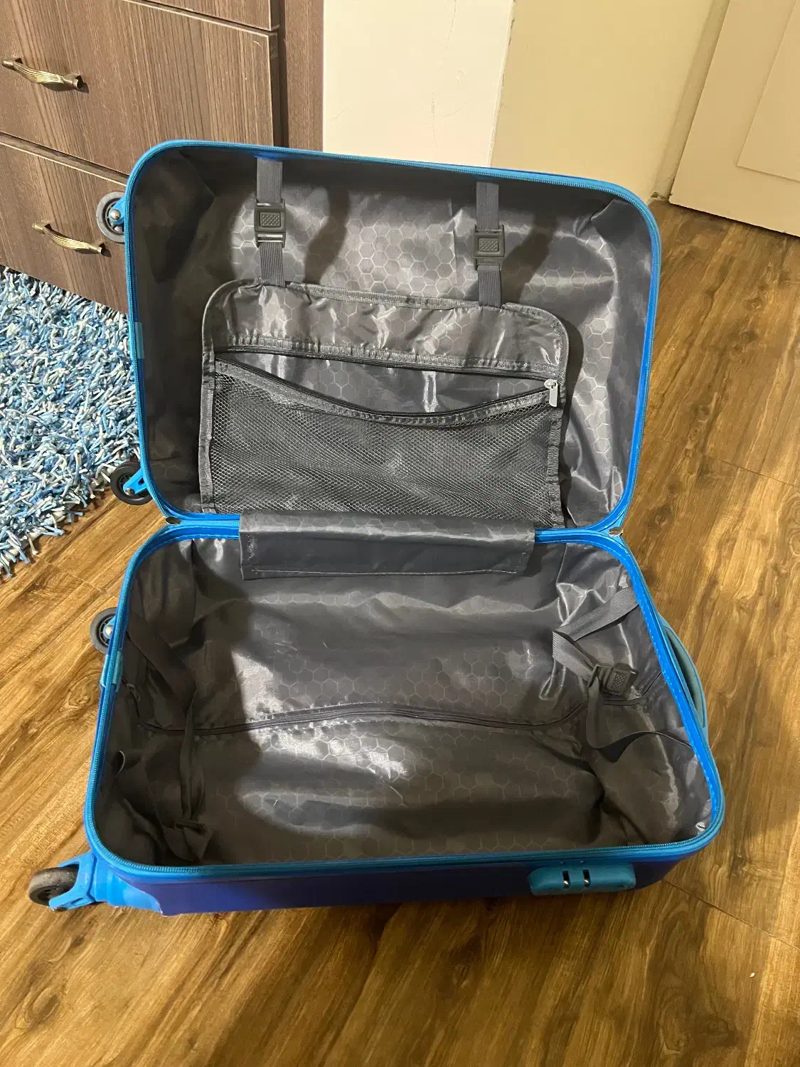 چمدان نوجوان طرح مک کویین|کیف، کفش، کمربند|مشهد, اقبال|دیوار