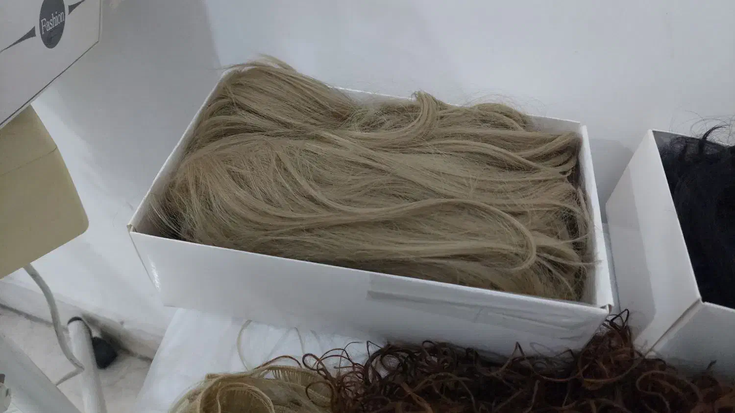 موی مصنوعی|آرایشگاه و سالنهای زیبایی|شوشتر, |دیوار